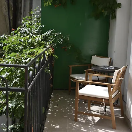 Center Bohemian Quarter アパート *